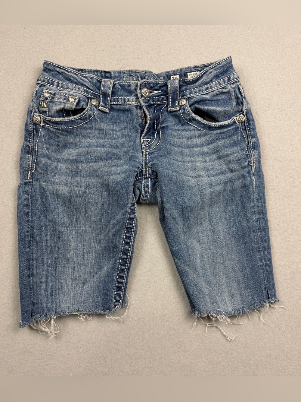 Miss Me Y2K Jeweled Jean Bermuda Shorts Distressed Sz 26